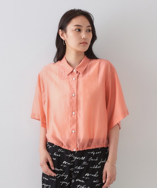 OPAQUE.CLIP（オペークドットクリップ）の「裾ドロストシアーショートシャツ【洗濯機洗い可】（シャツ/ブラウス・レディース・オレンジ/ダークブラウン/チャコールグレー・42/38/40）」の16枚目の写真