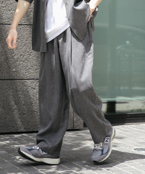 SENSE OF PLACE by URBAN RESEARCH(センスオブプレイスバイアーバンリサーチ)の「メランジタックワイドパンツ(その他パンツ・メンズ・ライトベージュ/チャコールグレー/ミント・MEDIUM/LARGE)」の2枚目の写真