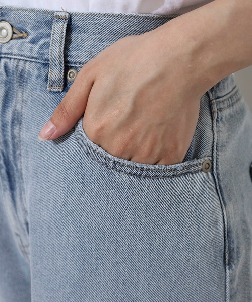 hunch（ハンチ）の「hunch １０オンス　バギーパンツ（デニムパンツ・レディース・ライトブルー/ブルー/ライトインディゴブルー・FREE）」の22枚目の写真