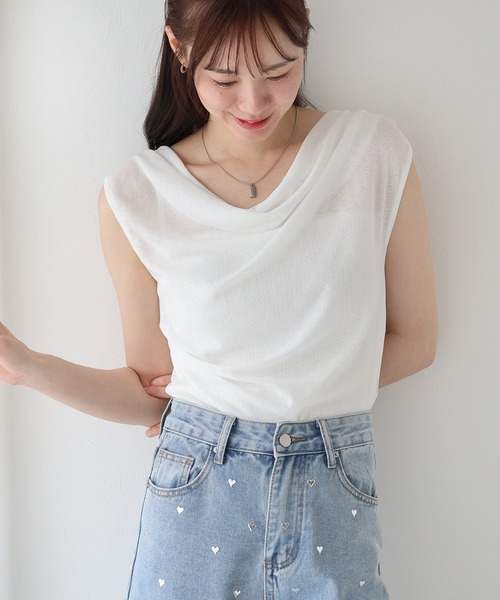 BLUEEAST(ブルーイースト)の「ドレープネックフレンチシアーTシャツ(Tシャツ/カットソー・レディース・ブラック/チャコールグレー/ホワイト・MEDIUM)」の2枚目の写真