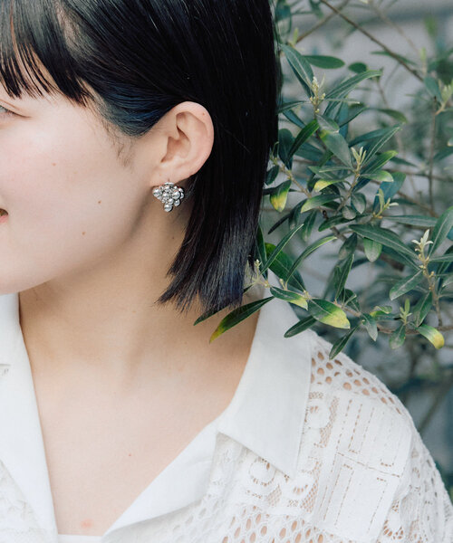 ear PAPILLONNER（イアパピヨネ）の「バブルボールピアス（ピアス（両耳用）・レディース・ゴールド/シルバー・FREE）」の5枚目の写真