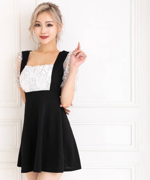 myMinette(マイミネット)の「キャバドレス ミニ フレア 半袖 サロペット風フラワーレースシースルーハイウエスト切替ドレス(ドレス・レディース・ホワイト×ブラック・LARGE/MEDIUM)」の3枚目の写真
