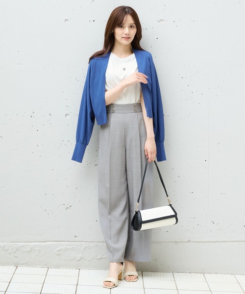 Andemiu（アンデミュウ）の「ミニロゴシシュウT575214（Tシャツ/カットソー・レディース・ブラック/オフホワイト・FREE）」の17枚目の写真