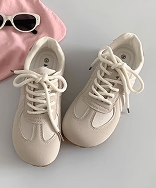 shoes365(シューズスリーシックスファイヴ)の「【SHOES 365】薄底スニーカー フラットシューズ(スニーカー・レディース・ベージュ/ブラック/チョコ・22.5cm/23.5cm/24.5cm/23.0cm/24.0cm/25.0cm)」の20枚目の写真