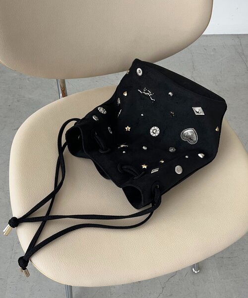 CAPRICIEUX LE'MAGE（カプリシューレマージュ）の「マルチモチーフスエード巾着バッグ（ショルダーバッグ・レディース・ブラック/ブラウン・FREE）」の10枚目の写真