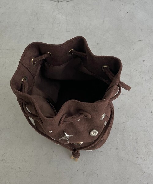 CAPRICIEUX LE'MAGE（カプリシューレマージュ）の「マルチモチーフスエード巾着バッグ（ショルダーバッグ・レディース・ブラック/ブラウン・FREE）」の19枚目の写真