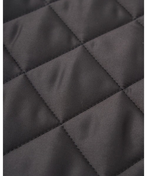 Traditional Weatherwear(トラディショナルウェザーウェア)の「ARKLEY GILET(ベスト・レディース・ブラック/アイボリー/セージグリーン・34)」の9枚目の写真