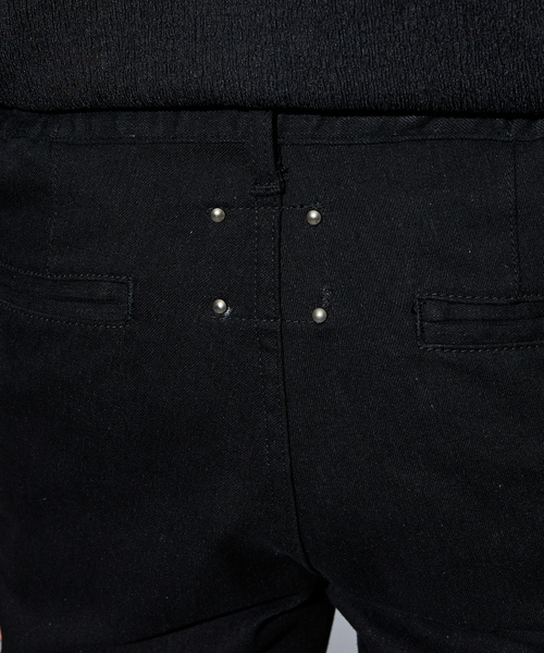 5351 POUR LES HOMMES（ゴーサンゴーイチプールオム）の「【セットアップ対応 / ストレッチ】テーパード スラックス デニム（デニムパンツ・メンズ・インディゴブルー/ブラック・44/46/48/50）」の15枚目の写真