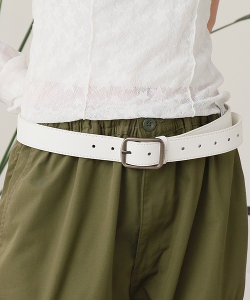 ROOPTOKYO(ループトウキョウ)の「OKUOKU 0909/オクオク シルバースクエアバックル ベルト 夏物 夏服(ベルト・レディース・ホワイト/ブラウン/ダークブラウン/ブラック/ゼブラ/レッド/カーキオリーブ/ブラック系1/ホワイト系その他/ホワイト×ブラック・FREE)」の1枚目の写真
