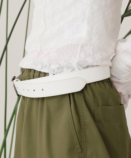 ROOPTOKYO(ループトウキョウ)の「OKUOKU 0909/オクオク シルバースクエアバックル ベルト 夏物 夏服(ベルト・レディース・ホワイト/ブラウン/ダークブラウン/ブラック/ゼブラ/レッド/カーキオリーブ/ブラック系1/ホワイト系その他/ホワイト×ブラック・FREE)」の14枚目の写真