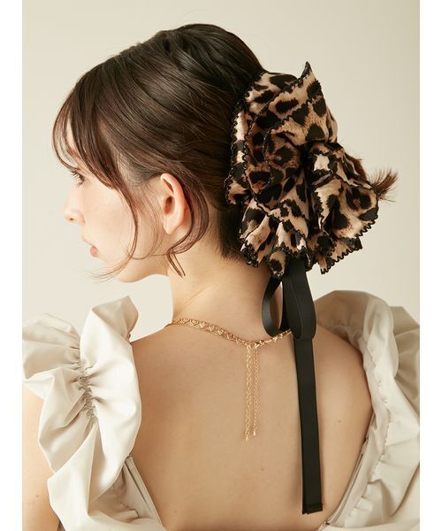 LILY BROWN（リリーブラウン）の「バリエーションリボンシュシュ（シュシュ・レディース・ドット/レッド/レオパード/オフホワイト・F）」の17枚目の写真