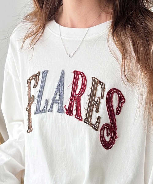 FIRST MOOD(ファーストムード)の「《FIRSTMOODコラボ》カラフルパッチロゴロンT(Tシャツ/カットソー・レディース・チャコール/オフホワイト・MEDIUM/LARGE)」の3枚目の写真