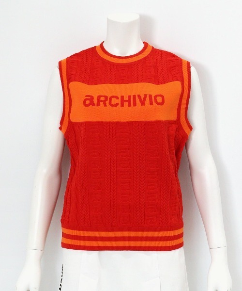 archivio(アルチビオ)の「<LADIES>ジャガードロゴケーブルニットベスト(ベスト・レディース・ホワイト/ブラック/レッド・S/M)」の4枚目の写真