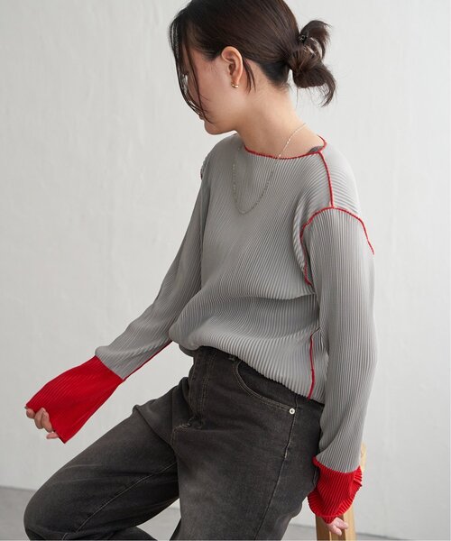 VENCEEXCHANGE(ヴァンスエクスチェンジ)の「プリーツ加工配色袖トップス(Tシャツ/カットソー・レディース・ブラウン/グレー/アイボリー/チャコール・FREE)」の16枚目の写真