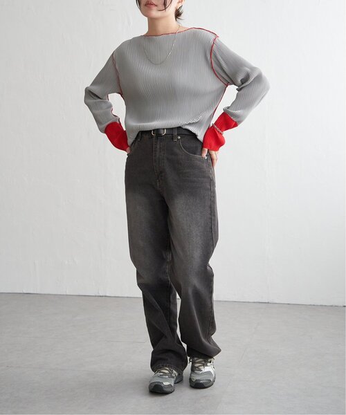 VENCEEXCHANGE(ヴァンスエクスチェンジ)の「プリーツ加工配色袖トップス(Tシャツ/カットソー・レディース・ブラウン/グレー/アイボリー/チャコール・FREE)」の22枚目の写真