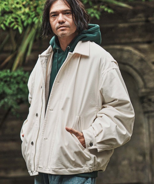 CAMBIO（カンビオ）の「mj11003- 裏エコファールーズシルエットコーデュロイブルゾン(CMB-R0175)（ブルゾン・メンズ・ブラック/オフホワイト/キャメル・S/M/L）」の4枚目の写真