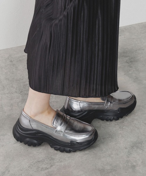 NICAL（ニカル）の「【NICAL】【本革】ボリュームソールローファー/554310（ローファー・レディース・パープル/ガンメタ/ブラック・23.5cm/22.5cm/22.0cm/25.0cm/24.0cm/23.0cm/25.5cm/24.5cm）」の15枚目の写真