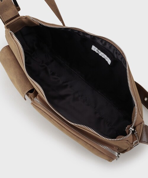 tk.TAKEO KIKUCHI(ティーケータケオキクチ)の「ダブルポケットショルダーバッグ(ショルダーバッグ・メンズ・ブラック/ブラウン系1・00)」の7枚目の写真
