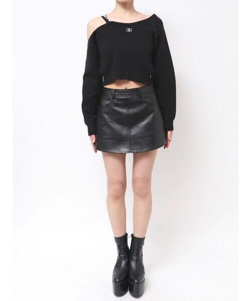 GYDA（ジェイダ）の「Symmetry GYDAワンショルチェーンニットトップス（ニット/セーター・レディース・ブラック/オフホワイト・FREE）」の19枚目の写真