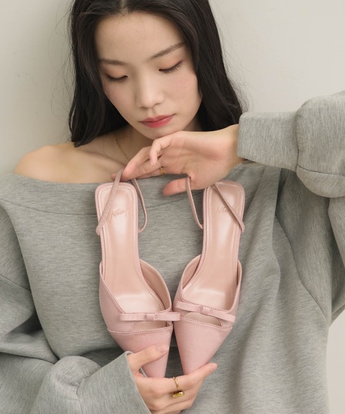 NEUNA（ヌナ）の「サテンリボンミュール（パンプス・レディース・ピンク/ブラック・36/38/39）」の8枚目の写真
