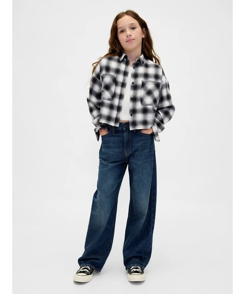 GAP（ギャップ）の「オーバーサイズクロップドシャツ（キッズ）（シャツ/ブラウス・キッズ・ブラック/ブルー・130cm/140cm/160cm/110cm/120cm/150cm）」の7枚目の写真