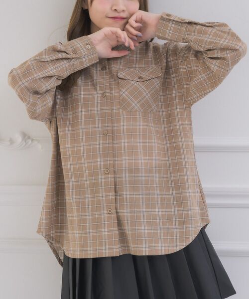 ems excite（エムズエキサイト）の「レースパッチ付チェックSH（シャツ/ブラウス・レディース・ブラウン系その他2/ブルー系その他2/ホワイト系その他・FREE）」の4枚目の写真