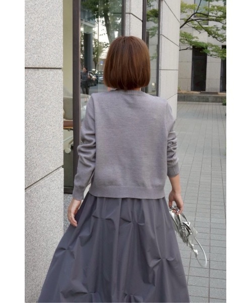 BeBeoD（べベッド）の「リボンモチーフデザインニットカーディガン（ニット/セーター・レディース・ブラック/グレー/アイボリー・フリー）」の5枚目の写真