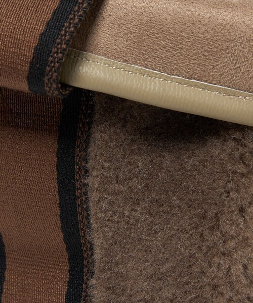 folna(フォルナ)の「【別注】<Folna>フェイクムートン ワンショルダーバッグ(ショルダーバッグ・レディース・グレー/モカ・FREE)」の6枚目の写真