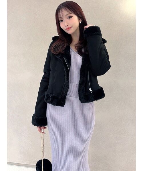 RESEXXY（リゼクシー）の「フェイクムートンブルゾン（ブルゾン・レディース・ブラック/アイボリー・FREE）」の3枚目の写真