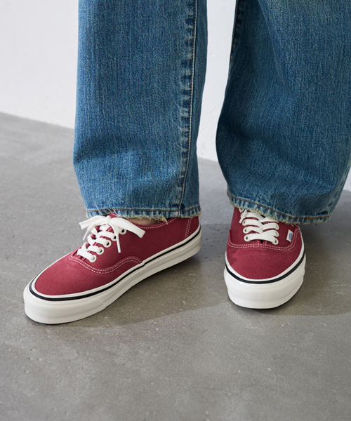 FRAMeWORK(フレームワーク)の「VANS/バンズ LX Authentic 44(スニーカー・レディース・レッド/ブラック/ブルー・25cm/24cm/23cm)」の17枚目の写真