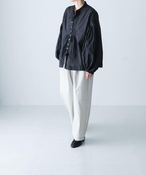 かぐれ(カグレ)の「コットン2タックイージーパンツ(その他パンツ・レディース・チャコールグレー/カーキ/ライトグレー・FREE)」の4枚目の写真