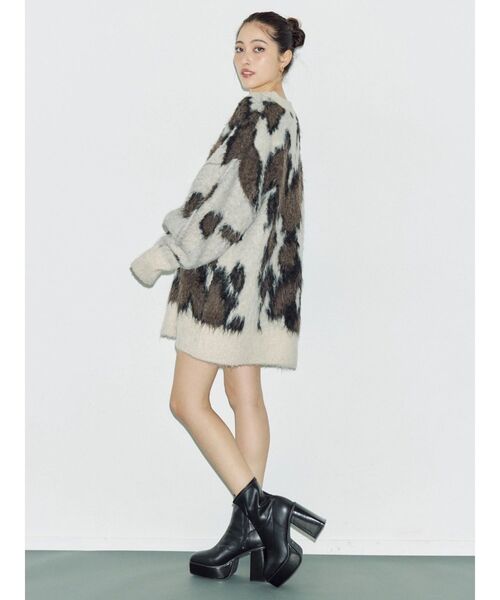 EVRIS（エヴリス）の「アニマルシャギーオーバーサイズニットトップス（ニット/セーター・レディース・ネイビー/グレー/ブラック/ホワイト・FREE）」の20枚目の写真