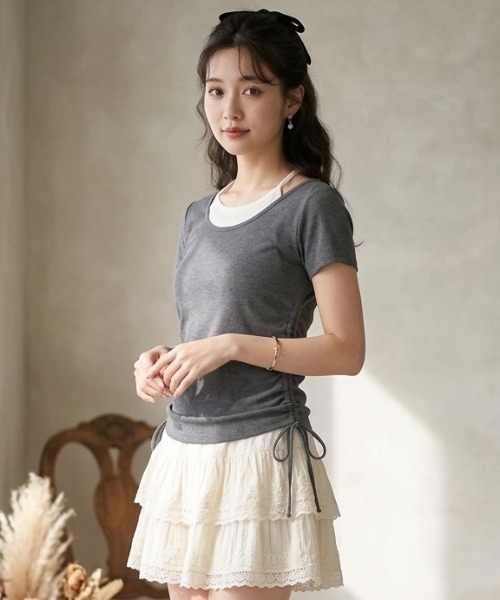 DIP IN CHOCOLATE(ディップインチョコレート)の「サイドドロストデザインコンパクトトップス【DIP IN CHOCOLATE】(Tシャツ/カットソー・レディース・ブラック/ライトグレー/ブルー系その他・F)」の3枚目の写真