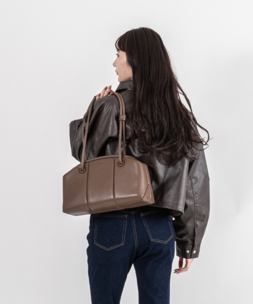 ADD CULUMN(アドカラム)の「【ADD CULUMN/アドカラム】ボストントートバッグ PUFF CLASP BOSTON M(ショルダーバッグ・レディース・アイボリー/ブラウン/ブラック・FREE)」の15枚目の写真