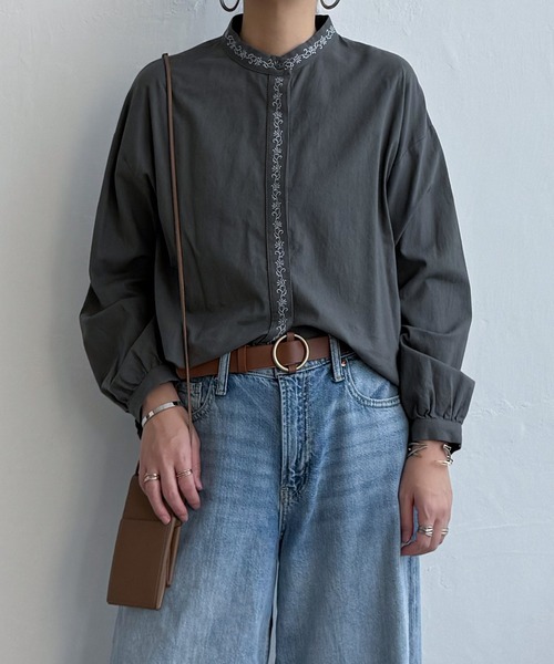 LBC（エルビーシー）の「エクリュ エンブロイダリーシャツ（シャツ/ブラウス・レディース・グレイッシュベージュ/チャコール/ミント・M）」の13枚目の写真