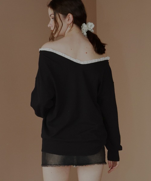 Mili affinity（ミリアフィニティー）の「オフショルフリルバイカラーニット（Tシャツ/カットソー・レディース・杢グレー/ブルー/アイボリー/ブラック・FREE）」の12枚目の写真