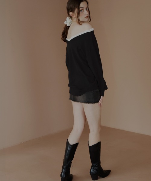 Mili affinity（ミリアフィニティー）の「オフショルフリルバイカラーニット（Tシャツ/カットソー・レディース・杢グレー/ブルー/アイボリー/ブラック・FREE）」の13枚目の写真