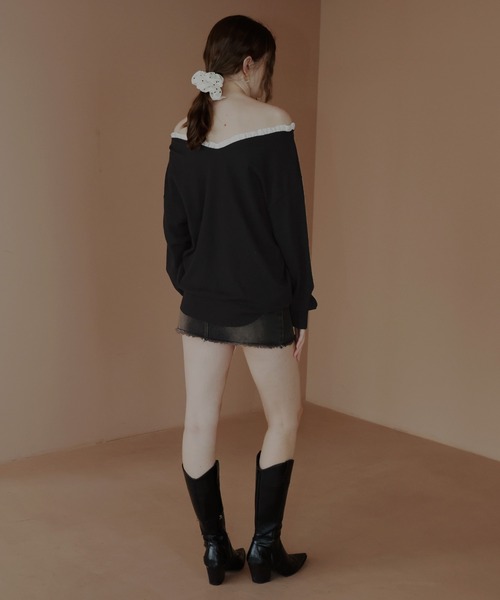Mili affinity（ミリアフィニティー）の「オフショルフリルバイカラーニット（Tシャツ/カットソー・レディース・杢グレー/ブルー/アイボリー/ブラック・FREE）」の15枚目の写真