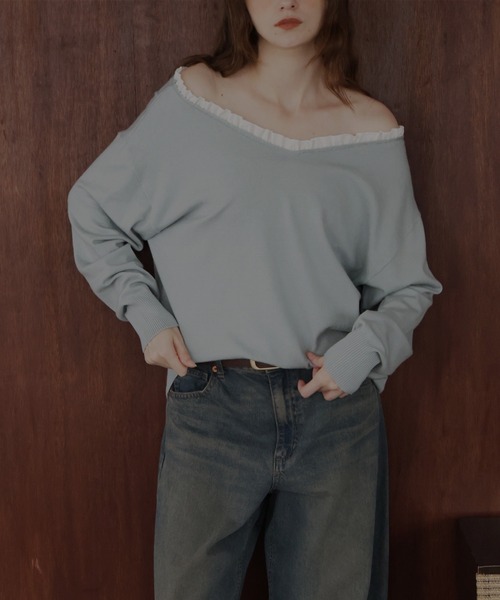 Mili affinity（ミリアフィニティー）の「オフショルフリルバイカラーニット（Tシャツ/カットソー・レディース・杢グレー/ブルー/アイボリー/ブラック・FREE）」の22枚目の写真