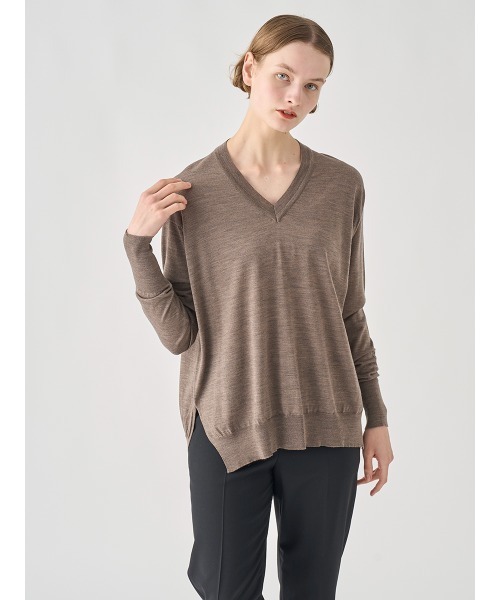 長袖 Vネックニット（ニット/セーター）｜JOHN SMEDLEY（ジョン