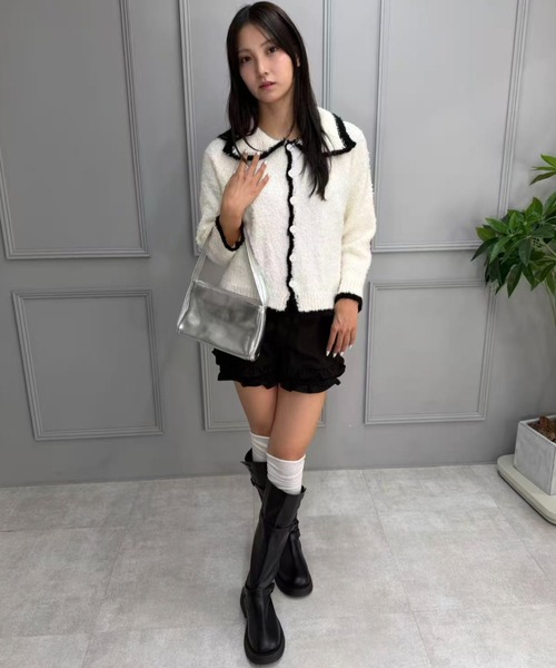mebole(メボレ)の「ダブルフリルショートパンツ(その他パンツ・レディース・ブラック/グレー・MEDIUM/SMALL)」の22枚目の写真
