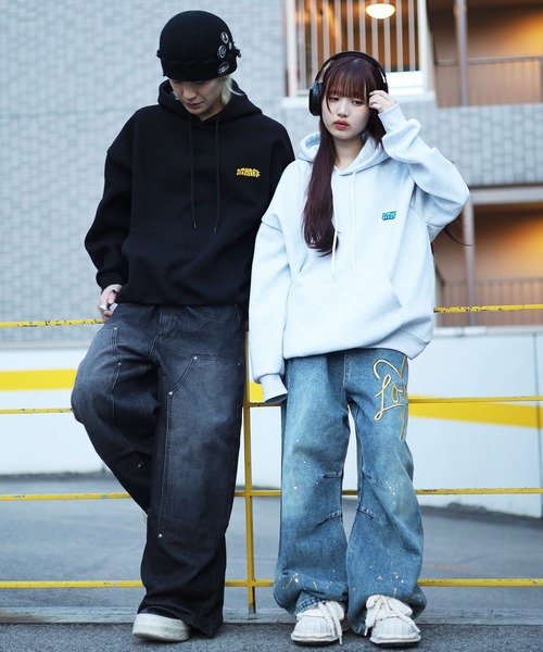ATMARK（アットマーク）の「《フリーサイズ　/　UNISEX　》ATMARK×DAI NEWJACKコラボ　復刻　イラストグラフィック　バックプリント　プルパーカー（パーカー・レディース・ホワイト/ブラウン/ブラック・FREE）」の13枚目の写真