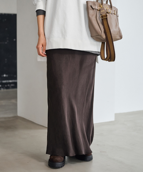 FRAMeWORK（フレームワーク）の「≪追加≫シルキーキュプラバイアススカート 2（スカート・レディース・ブラウン/ホワイト系その他/ブラック・38/36/40）」の4枚目の写真