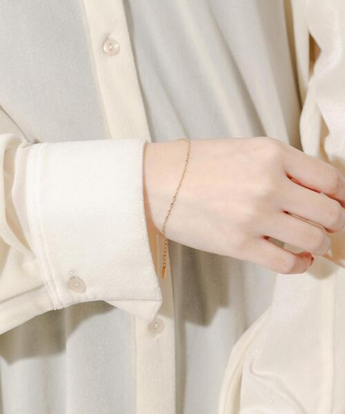 SMELLY（スメリー）の「ステンレススクリューチェーンブレスレット（ブレスレット・レディース・ゴールド・-）」の2枚目の写真