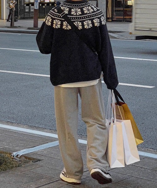 NOWLE（ノウル）の「【NOWLE】ウィンター レトロ ノルディック柄 プルオーバー ニット（ニット/セーター・メンズ・ネイビー/オフホワイト・MEDIUM/LARGE/X-LARGE）」の6枚目の写真