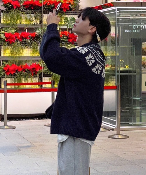 NOWLE（ノウル）の「【NOWLE】ウィンター レトロ ノルディック柄 プルオーバー ニット（ニット/セーター・メンズ・ネイビー/オフホワイト・MEDIUM/LARGE/X-LARGE）」の9枚目の写真