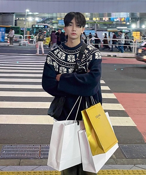 NOWLE（ノウル）の「【NOWLE】ウィンター レトロ ノルディック柄 プルオーバー ニット（ニット/セーター・メンズ・ネイビー/オフホワイト・MEDIUM/LARGE/X-LARGE）」の16枚目の写真