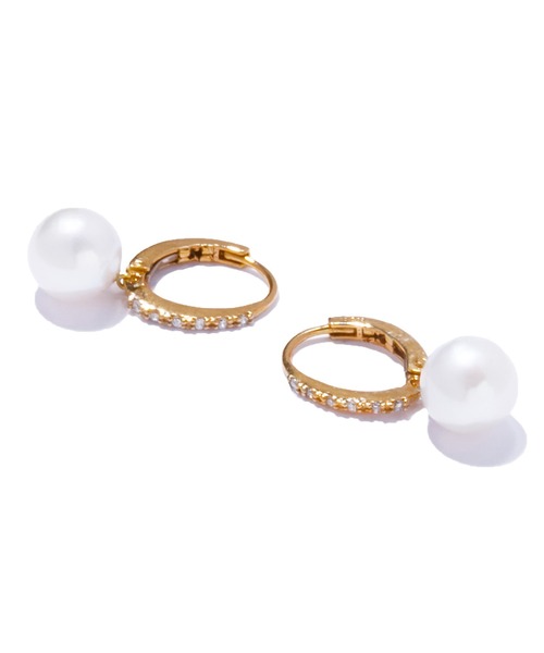 les bonbon(ルボンボン)の「【les bon bon】half eternity pearl pierce/ハーフ エタニティ パール ピアス BOB810(ピアス(両耳用)・レディース・ゴールド・FREE)」の4枚目の写真