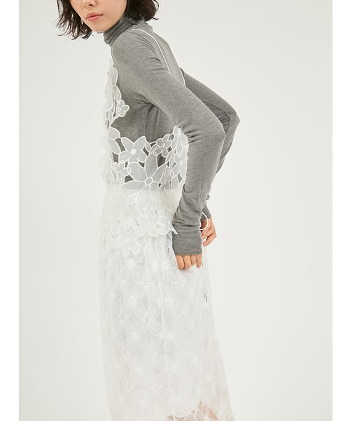 emmi（エミ）の「フラワーオーガンジービスチェ（その他トップス・レディース・ホワイト/ライム/ブラック・F）」の12枚目の写真