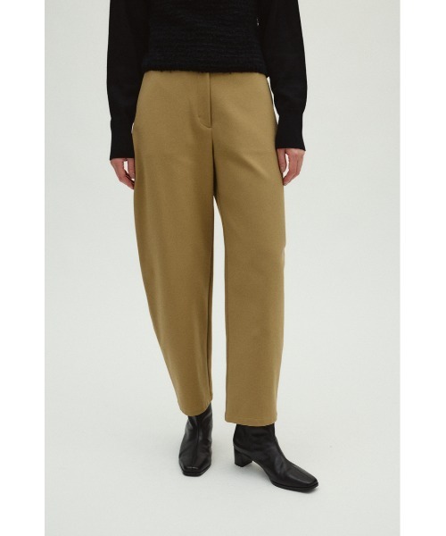 RIM.ARK（リムアーク）の「Jersey round relax PT ジャージーラウンドリラックスパンツ（スラックス・レディース・ブラック/ベージュ・36/38）」の2枚目の写真